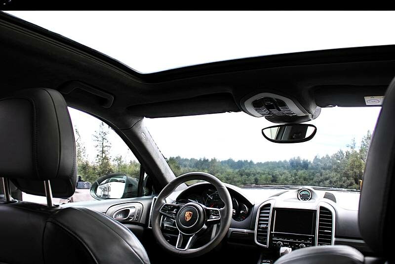 PORSCHE CAYENNE TURBO
