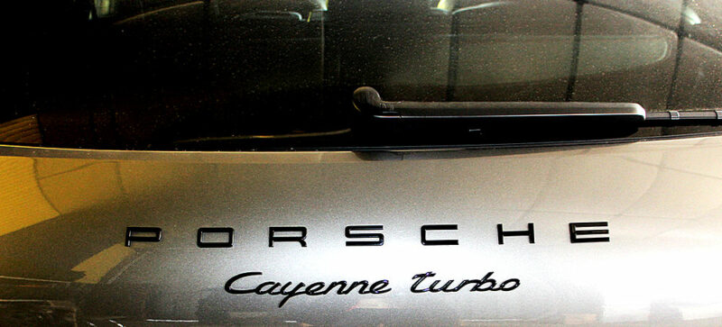 PORSCHE CAYENNE TURBO