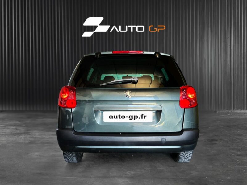 PEUGEOT 207 SW 2010