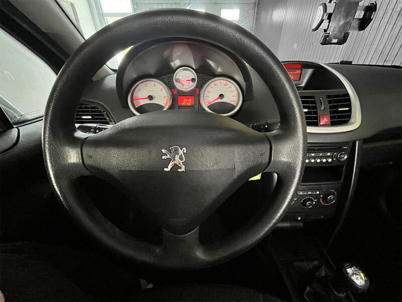 PEUGEOT 207 SW 2010
