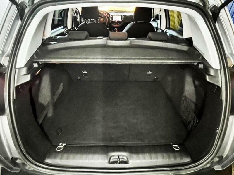 PEUGEOT 2008 2019